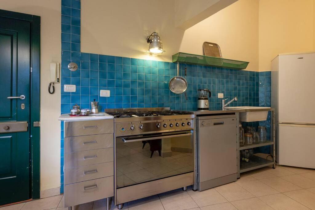 Amble Vintage Apartment Флоренция Экстерьер фото