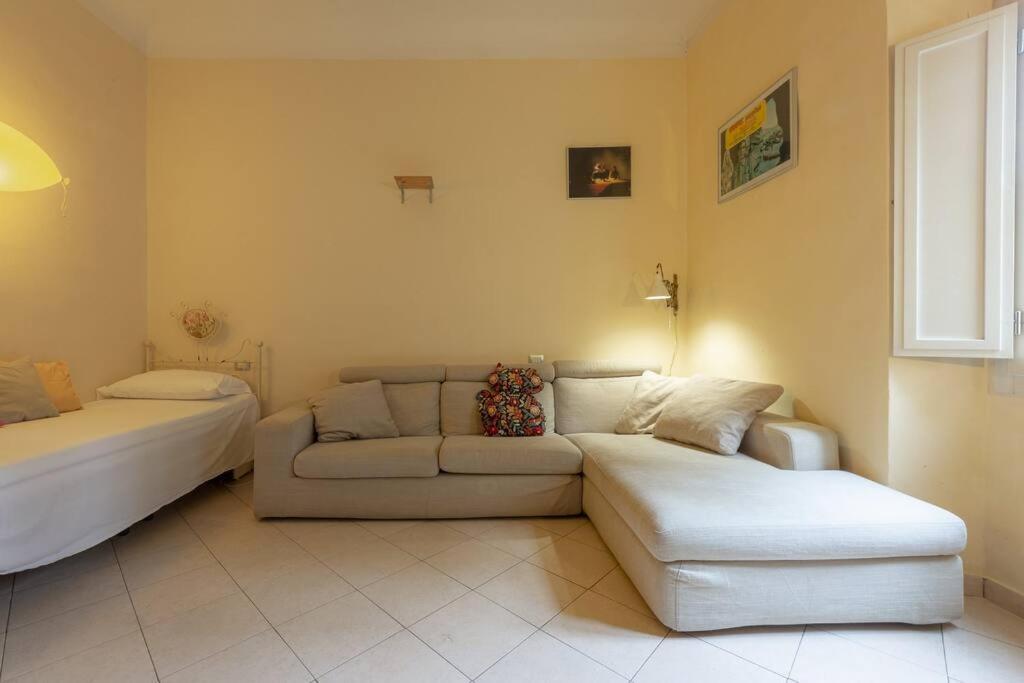 Amble Vintage Apartment Флоренция Экстерьер фото