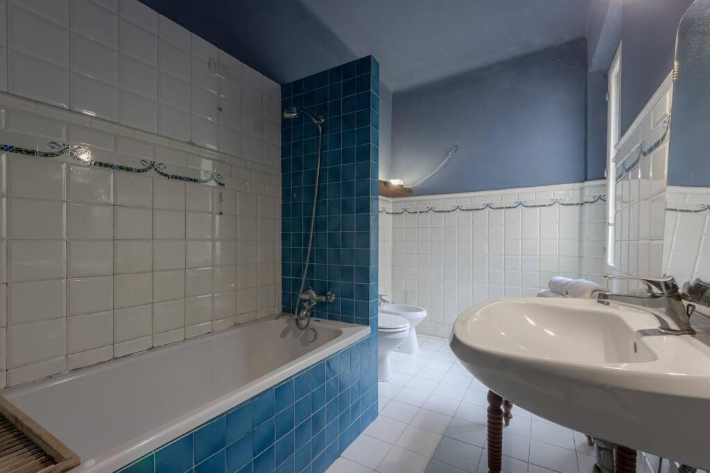 Amble Vintage Apartment Флоренция Экстерьер фото