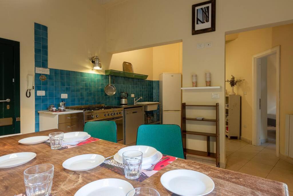 Amble Vintage Apartment Флоренция Экстерьер фото